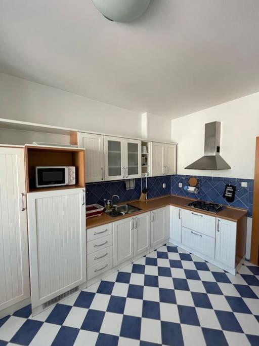 Obchodna Apartman *