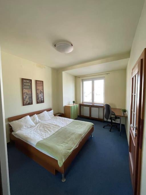 Apartman Obchodna